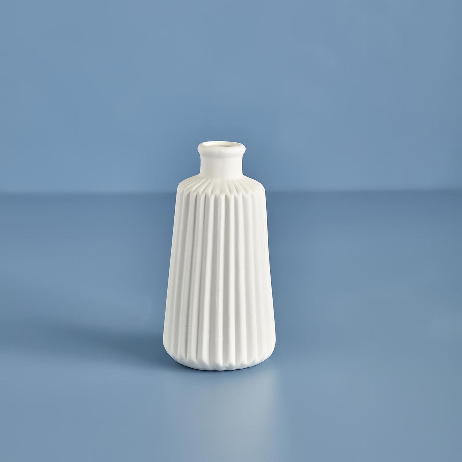 Menta Vazo Beyaz (17x8 cm)