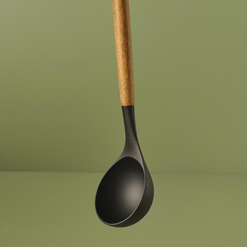  Golby Çorba Kepçesi Siyah (31,5x7,5 cm)