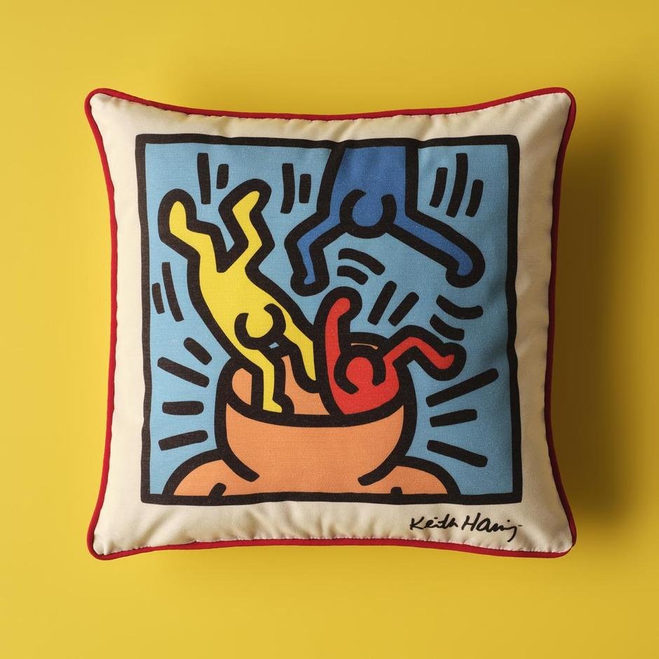  Keith Haring Colored Kırlent (43x43 cm)